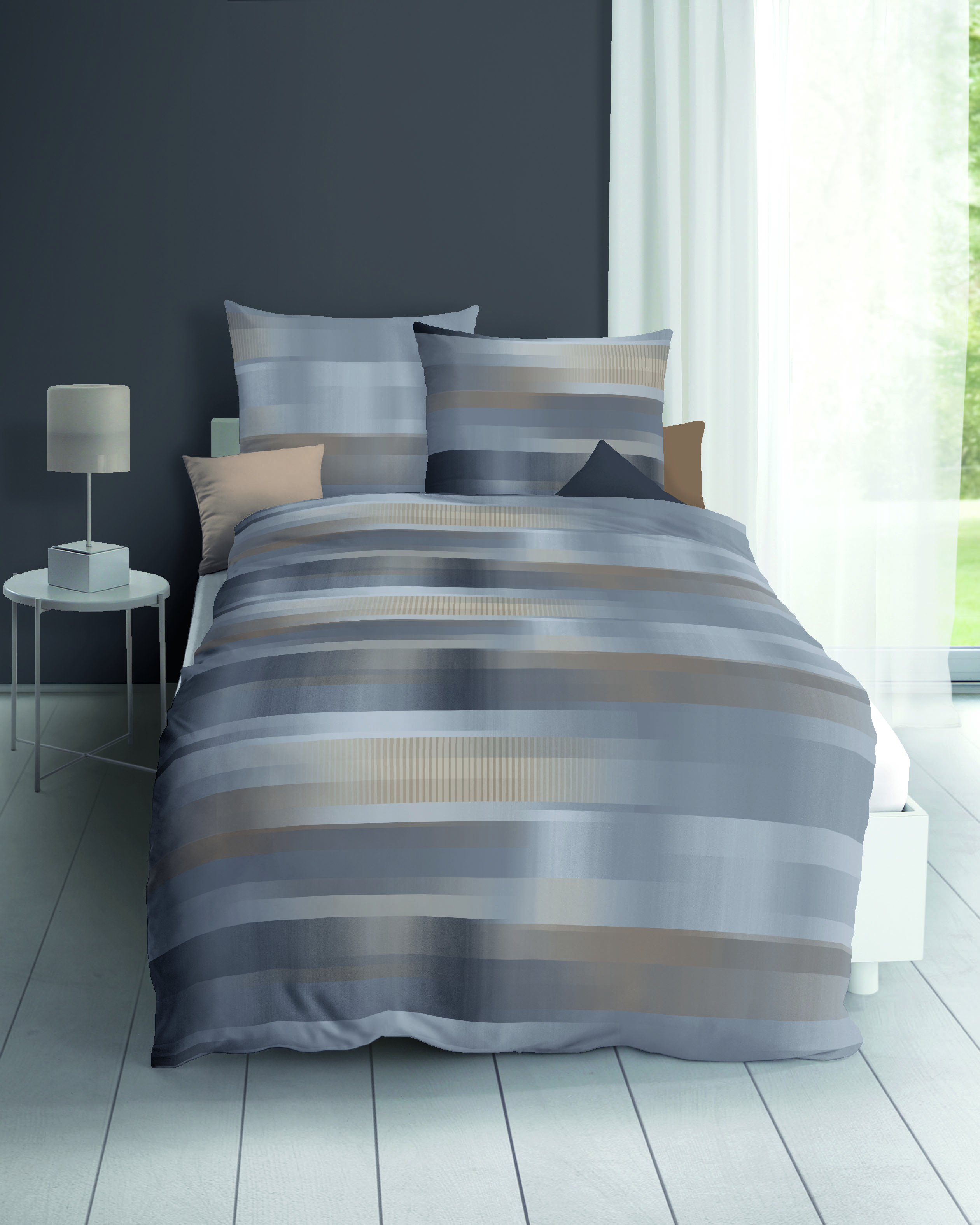 Mako Satin Bettwäsche mit Streifen-Muster in Platin-Grau