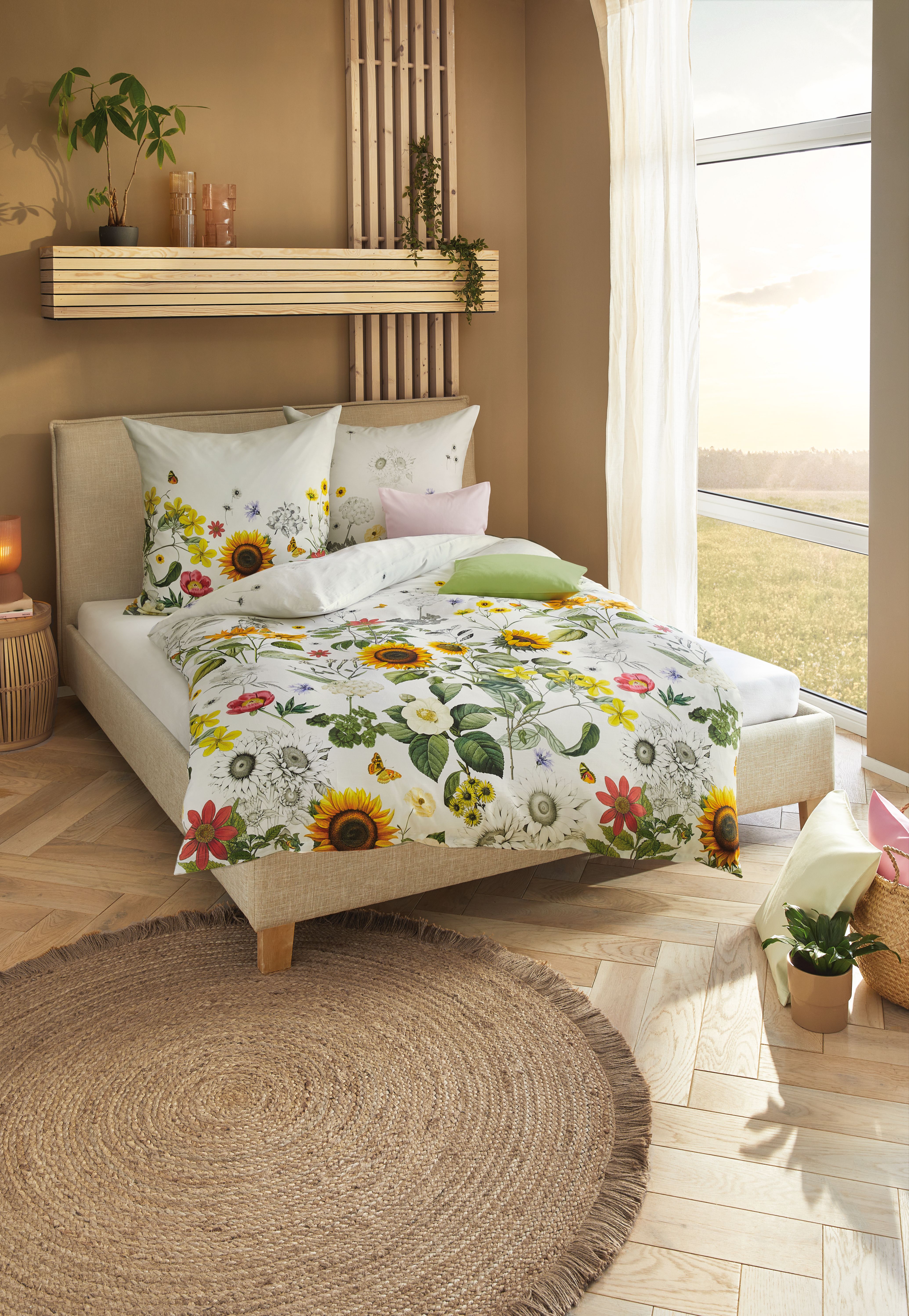 Mako Satin Bettwäsche mit Sonnenblumen-Motiv in sonnen-gelb