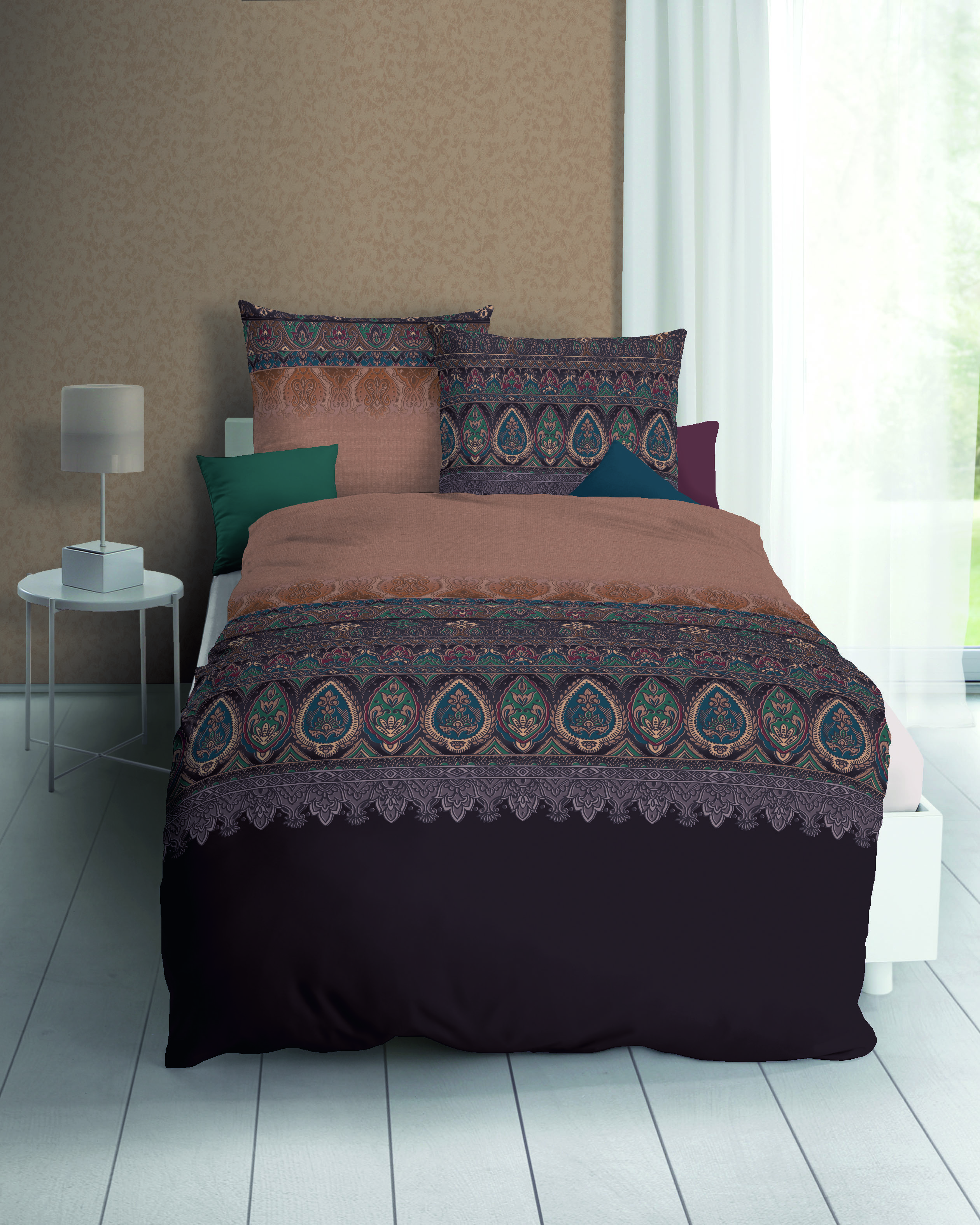 Mako Satin Bettwäsche mit Ornament-Muster in Braun