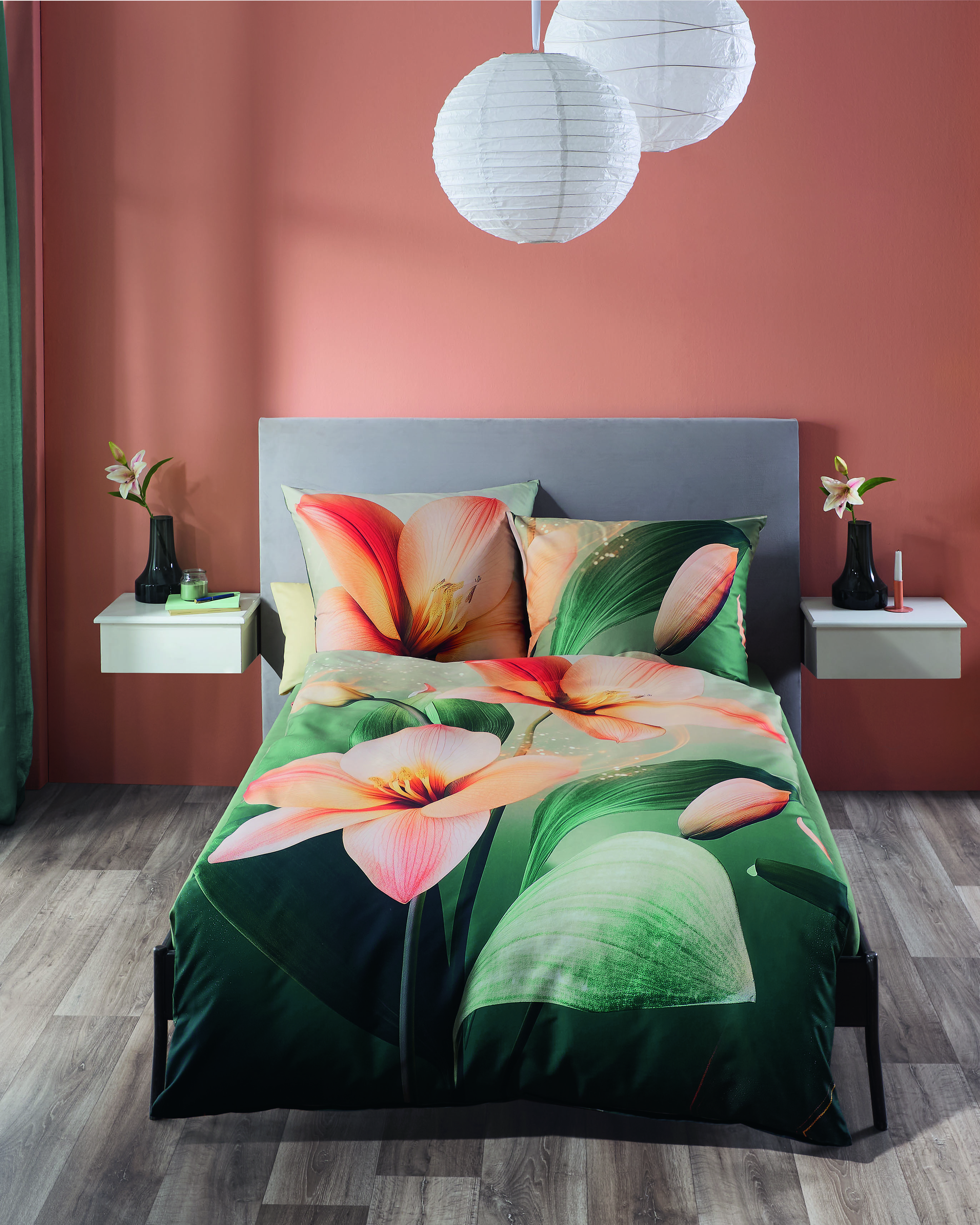 Mako Satin Bettwäsche 558 apricot mit Blumen-Motiv