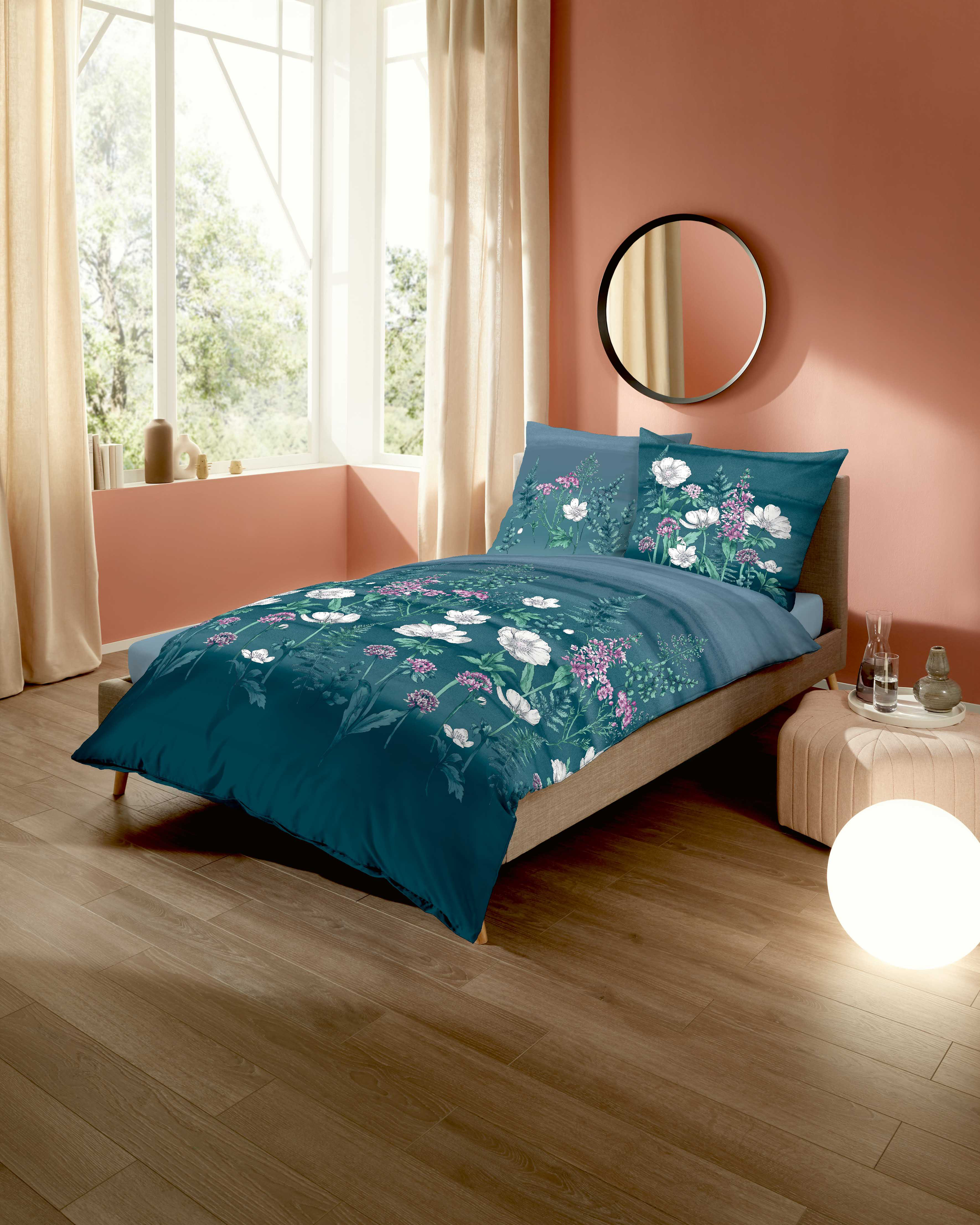 Mako Satin Bettwäsche mit Blumen-Muster in Türkis
