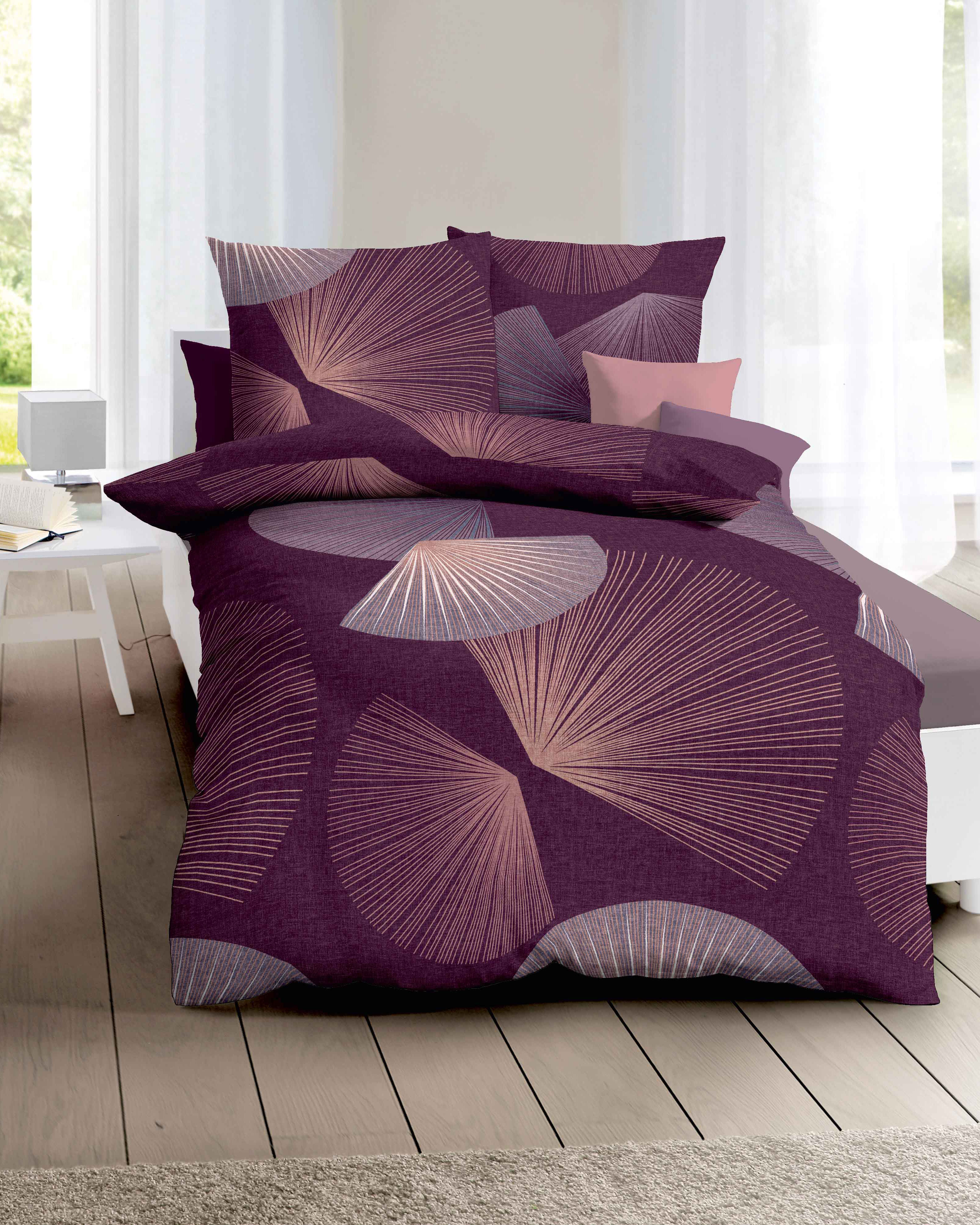 Mako Satin Bettwäsche mit Grafik-Muster in Aubergine