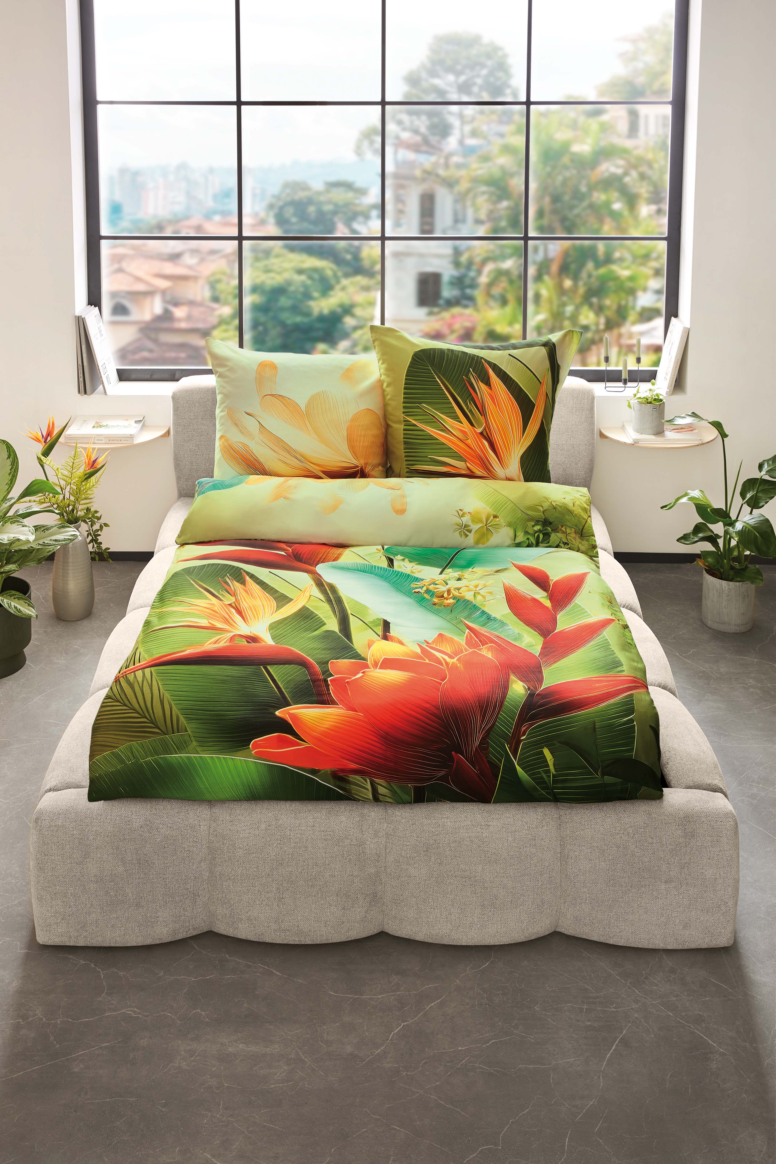 Mako Satin Bettwäsche 656 bunt mit floralem Motiv